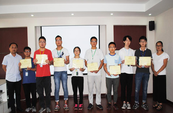 西安理工大學生暑期實習側記(圖1) 西安理工大學生暑期實習側記(圖1)