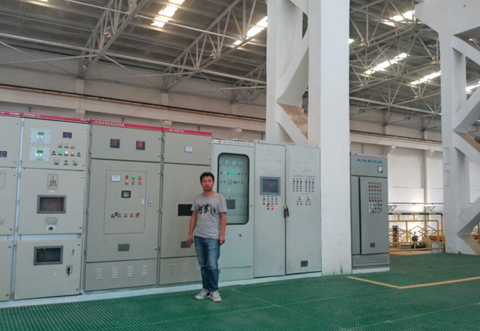 高壓軟啟動裝置在引風(fēng)機(jī)上的應(yīng)用 現(xiàn)場 高壓軟啟動裝置在引風(fēng)機(jī)上的應(yīng)用(圖1)