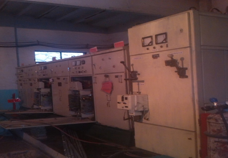 改造前現(xiàn)場圖 高壓軟起在水泵上的應(yīng)用-窯街煤電集團(tuán)1850水泵房(圖1)