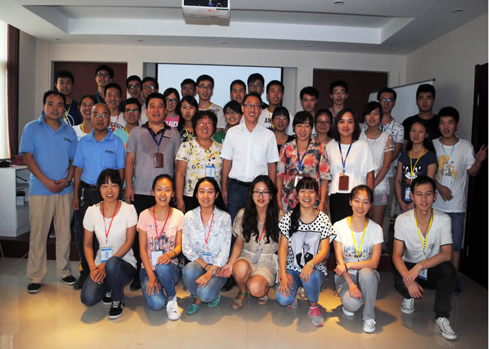 理工大學生在西馳實習結業典禮(圖2)